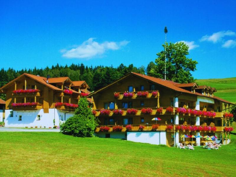 Pension Weghof Mit Gasthaus Bobrach Экстерьер фото